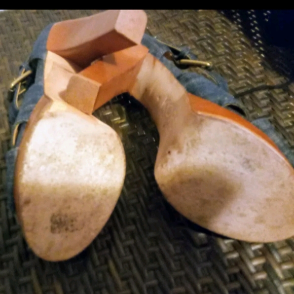 Michael Kors denim heels - Picture 4 of 9